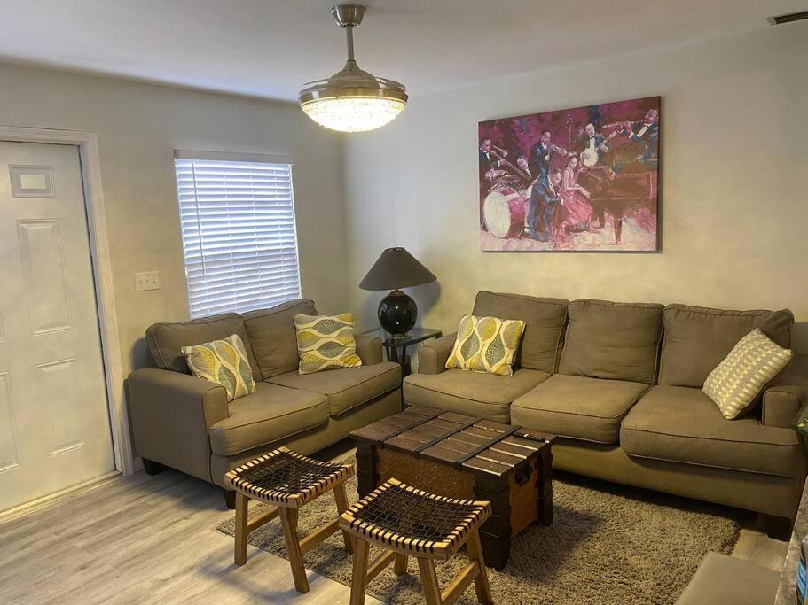 Private Townhouse With Courtyard And Covered Patio West Palm Beach Eksteriør billede