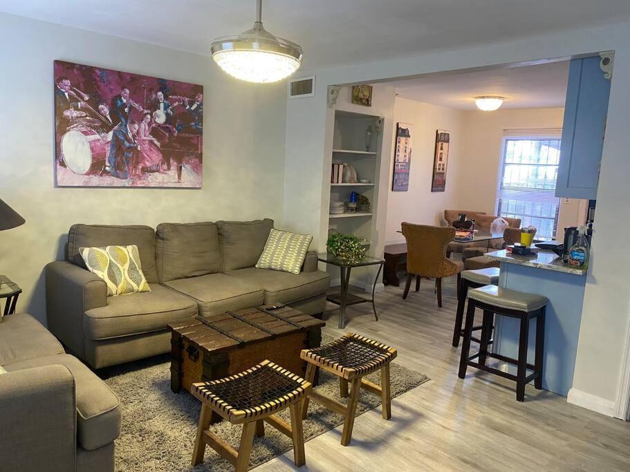 Private Townhouse With Courtyard And Covered Patio West Palm Beach Eksteriør billede
