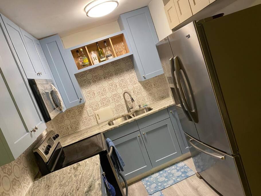 Private Townhouse With Courtyard And Covered Patio West Palm Beach Eksteriør billede