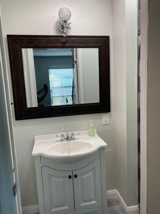 Private Townhouse With Courtyard And Covered Patio West Palm Beach Eksteriør billede